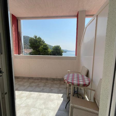 Samson Rooms Marina Exterior foto